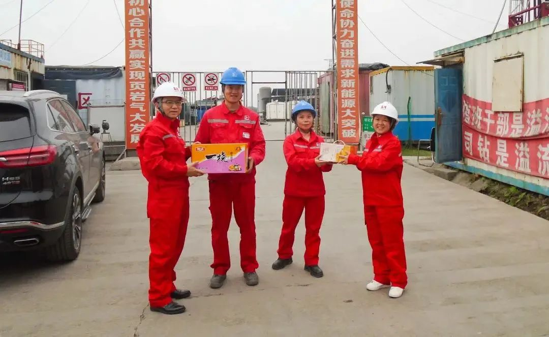 情系員工到一線，傳遞關(guān)懷暖人心(圖1)