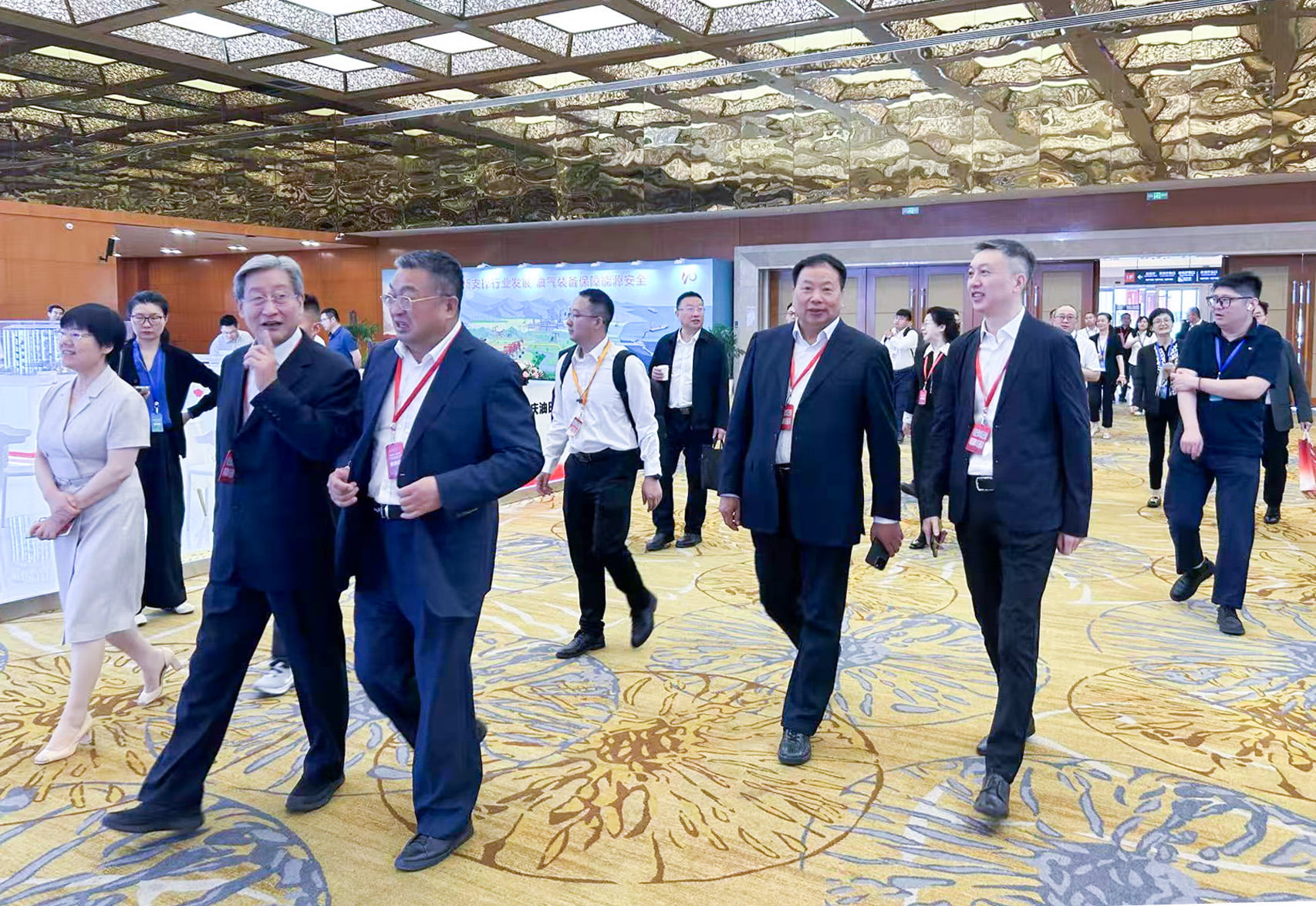 創(chuàng)新引領(lǐng)、科技強機——神開參加第四屆石油石化裝備產(chǎn)業(yè)科技大會暨科技創(chuàng)新成果展覽會(圖5)